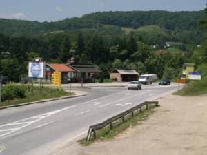 restaurant on the Zenica-Travnik road photo 3