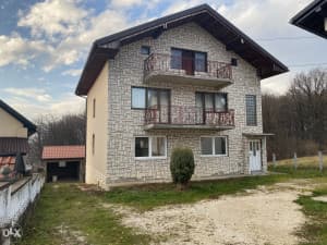 house Vitez photo 2