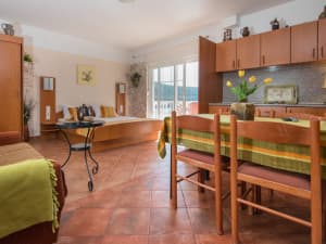 Selling in the center of Neum, Villa 20m from the sea, first row. photo 15