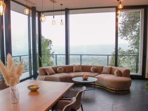 MOVE-IN READY modern villa with a view of the city photo 9