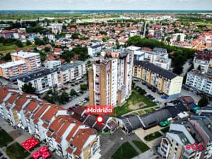 EOS / Commercial Space / Modriča / 90.15 m2
