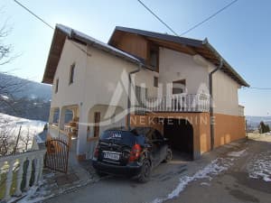 AURA / Top House with Yard / Ilijaš, Misoća photo 1