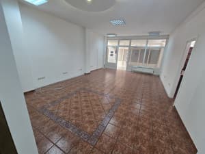 Izdajem ili prodajem poslovni prostor Tuzla - zgrada Pasaž photo 10