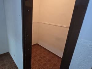 Izdajem ili prodajem poslovni prostor Tuzla - zgrada Pasaž photo 7