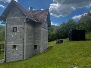 House in Rogatica, village Jarovici in Socica (95m2) and 13 decares photo 7