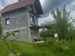 House in Rogatica, village Jarovici in Socica (95m2) and 13 decares photo 10