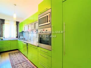 House with multi-purpose commercial space (280m2), Ši Selo photo 8