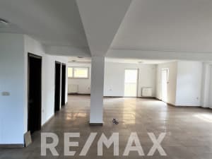 For sale: commercial space on Jevrejska Street photo 10