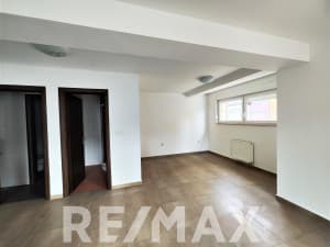 For sale: commercial space on Jevrejska Street photo 14