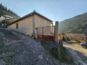 House Stolac 350m2 photo 18