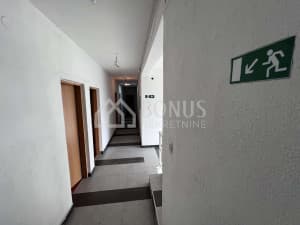 Warehouse in the business zone in Zenica photo 6