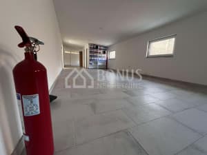 Warehouse in the business zone in Zenica photo 16