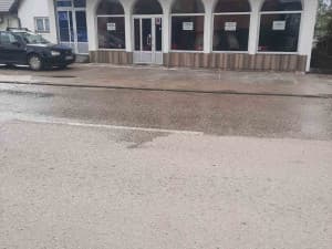 Commercial space Živinice 160 m2 across from the city market photo 5
