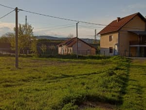 PRODAJA IMANJA-2 KUĆE+VELIKO ZEMLJIŠTE-DOBOJ(Prizrenska ulica) photo 4
