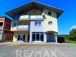 Newly built house with three apartments in Jakupovci