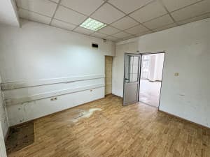 Commercial space Kakanj 97m2 photo 11