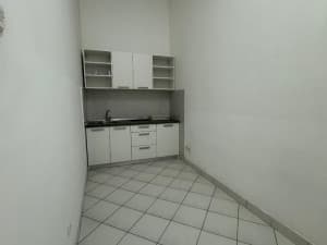Commercial space Sarajevo 123m2 photo 2