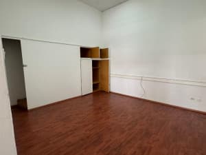 Commercial space Sarajevo 123m2 photo 3