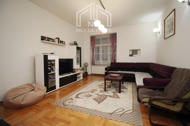 Three-bedroom apartment - Skenderija - Center