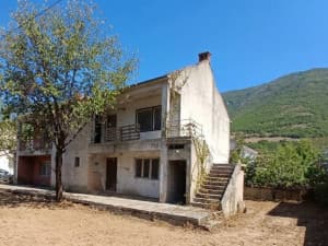House Mostar Vrapčići 4 apartments 500m2 yard sale photo 6