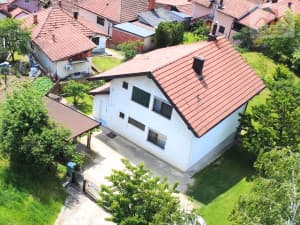 House for sale in Gračanica. Contact