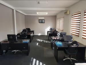 Residential Commercial Space Ilidza 4th floor 1000m2 Sokolovic Kolonija photo 8
