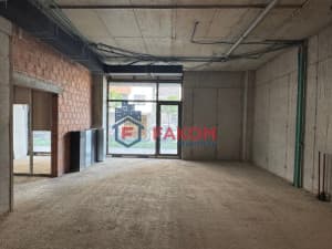We are renting a new business space, Park neighborhood photo 2