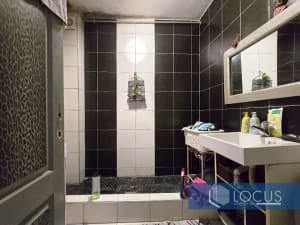 LOCATION: Residential-commercial building, Koševsko Brdo, Center photo 14