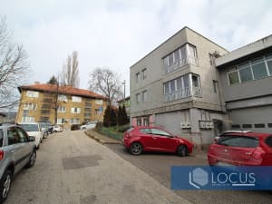 LOCATION: Residential-commercial building, Koševsko Brdo, Center photo 20