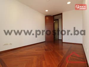 Commercial space, 146m2, Bosmal photo 7