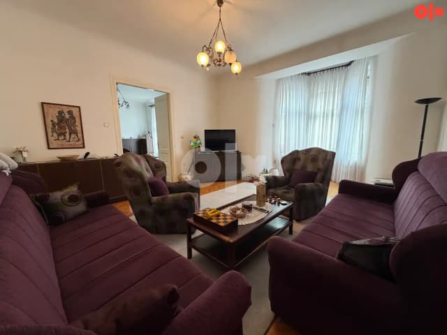 Three-bedroom apartment, Mula Mustafe Bašeskije Street, Stari Grad