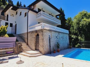 Beautiful house with a pool and panoramic views of Stolac