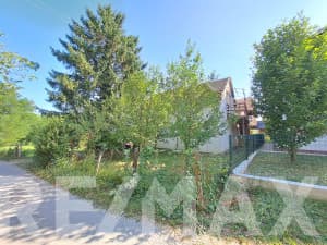 PLOT WITH HOUSE FOR RENOVATION - STARČEVICA