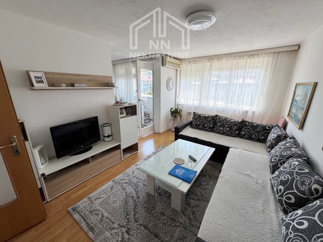 Three-bedroom apartment - Grbavica