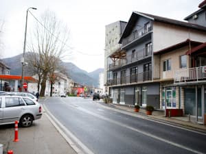 Commercial space for rent, 150m2, on the M17 highway in Konjic photo 7