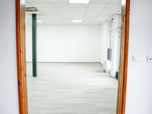 Commercial space for rent, 150m2, on the M17 highway in Konjic photo 11