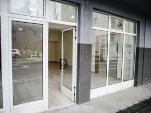 Commercial space for rent, 150m2, on the M17 highway in Konjic photo 16