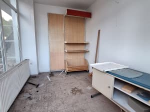 Residential-commercial building, Gladno Polje Rakovica, Hadžići municipality photo 14