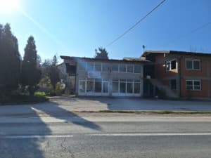 Residential-commercial building, Gladno Polje Rakovica, Hadžići municipality photo 8