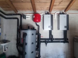 Stambeno-poslovni objekat Budžak 444m2, plac 536m2, parking photo 20