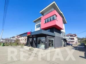 Stambeno-poslovni objekat Budžak 444m2, plac 536m2, parking photo 2