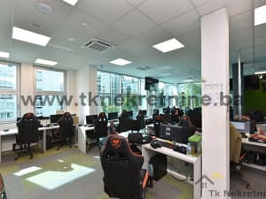 Vrhunska poslovna zgrada sa Penthouse apartmanom photo 7