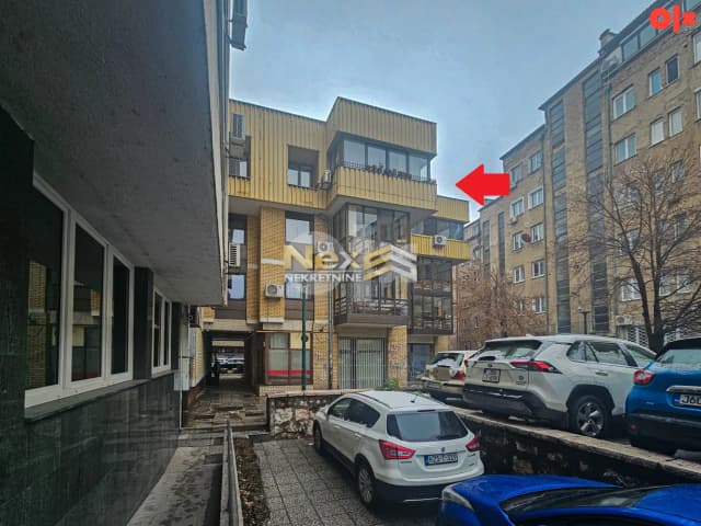 Four-room apartment with parking Mis Irbina/Centar 117m2