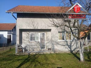 House with high attic in Ivica