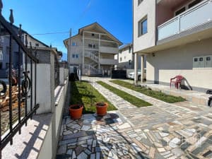 BAULAND / House of recent construction with 4 separate apartments / Osijek photo 3