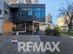 Poslovni prostor 290m2, Gradiška, vrhunska lokacija photo 5