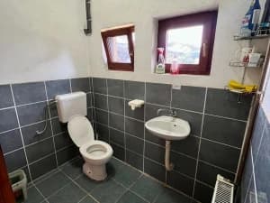 House in an excellent location | 3 apartments and commercial spaces | Kuljani photo 12