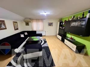 House in an excellent location | 3 apartments and commercial spaces | Kuljani photo 14