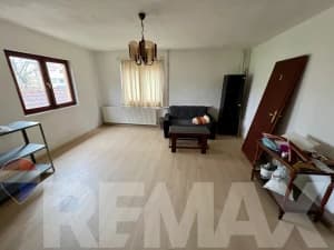 House in an excellent location | 3 apartments and commercial spaces | Kuljani photo 23