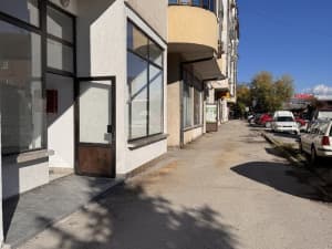 Commercial space for rent in Živinice photo 2